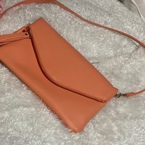 Atmosphere coral shoulder bag